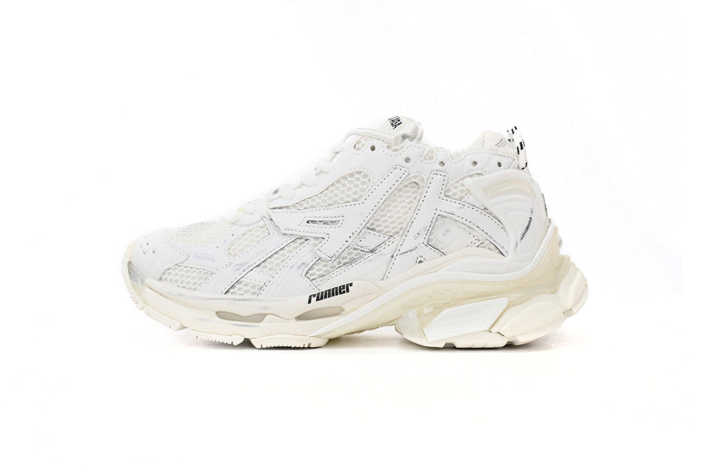 Balenciaga Runner White 677403 W3RB1 9000